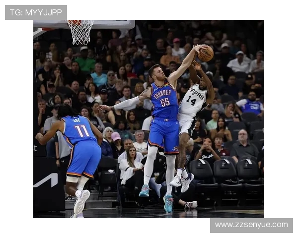 雷霆与马刺西部决赛第六场激战回顾球迷心中的经典对决